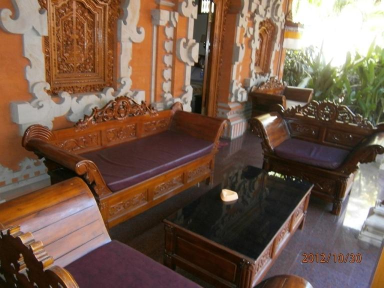 Adus Beach Inn Legian Eksteriør billede
