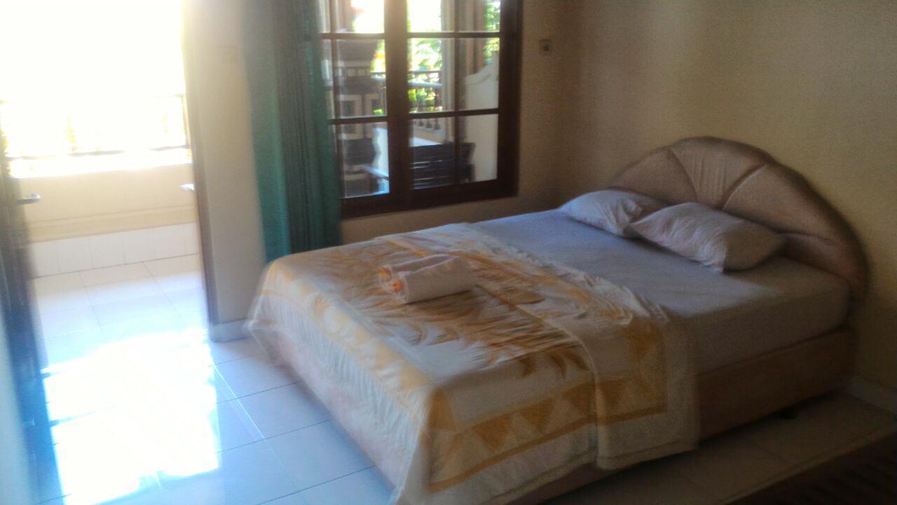 Adus Beach Inn Legian Eksteriør billede
